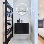 Le Raffine Centre Apartment *