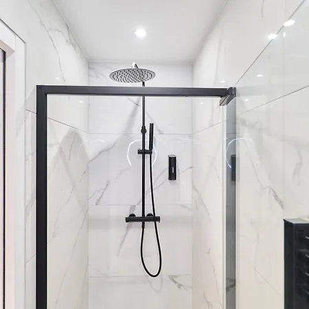 Le Raffine Centre 랭스