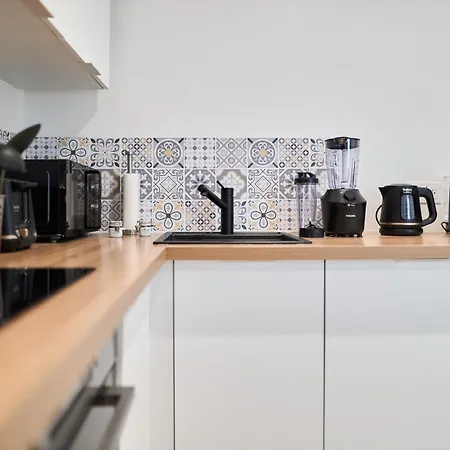 Le Raffine Centre 아파트 *